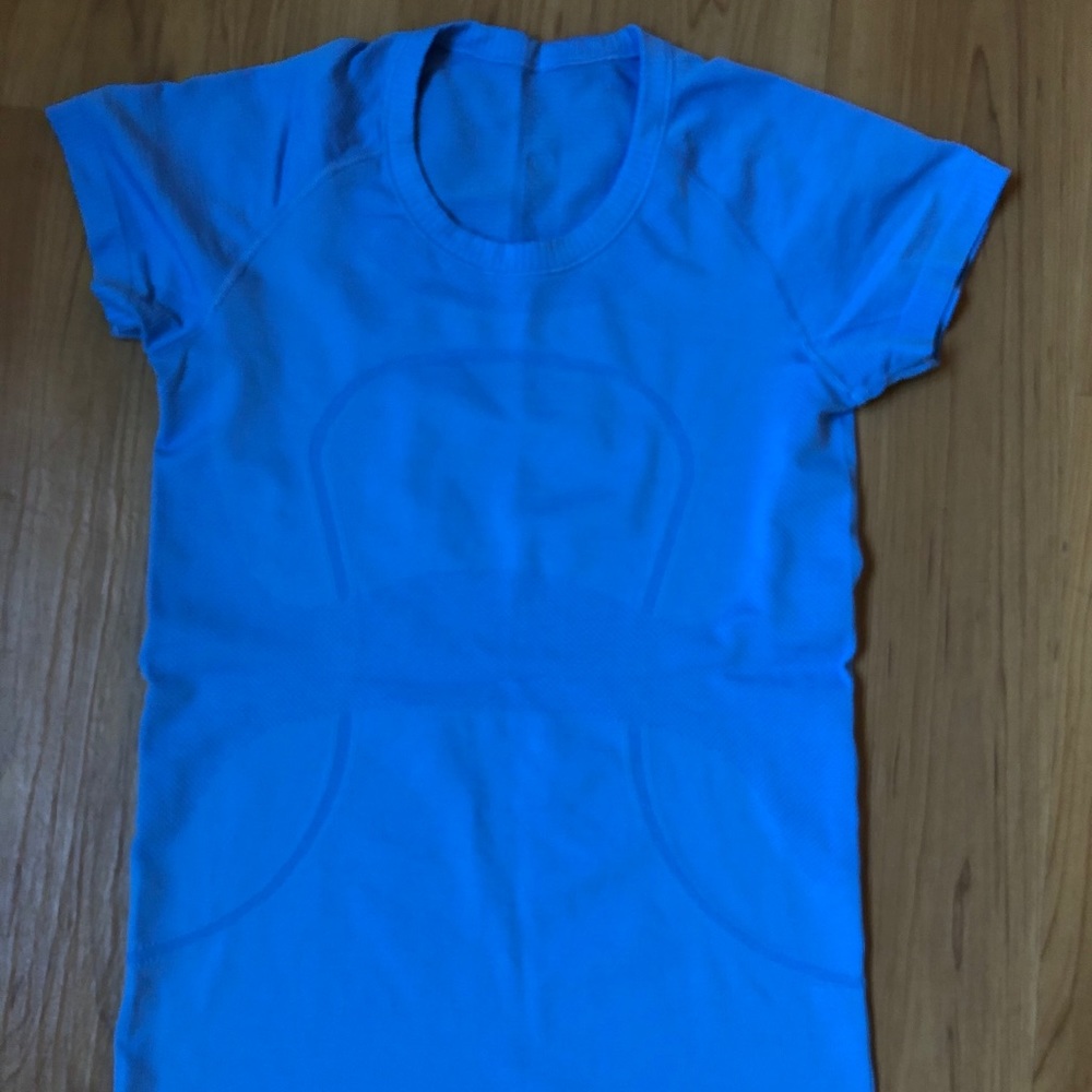 Lululemon Swiftly Tech Tee